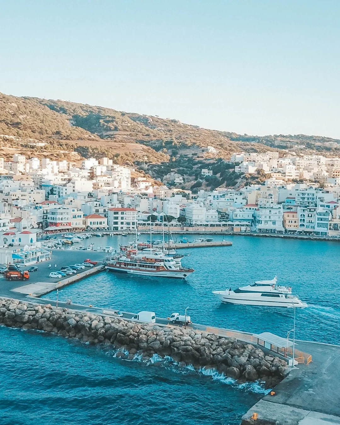 Karpathos – færgehavn og rejsemålsguide