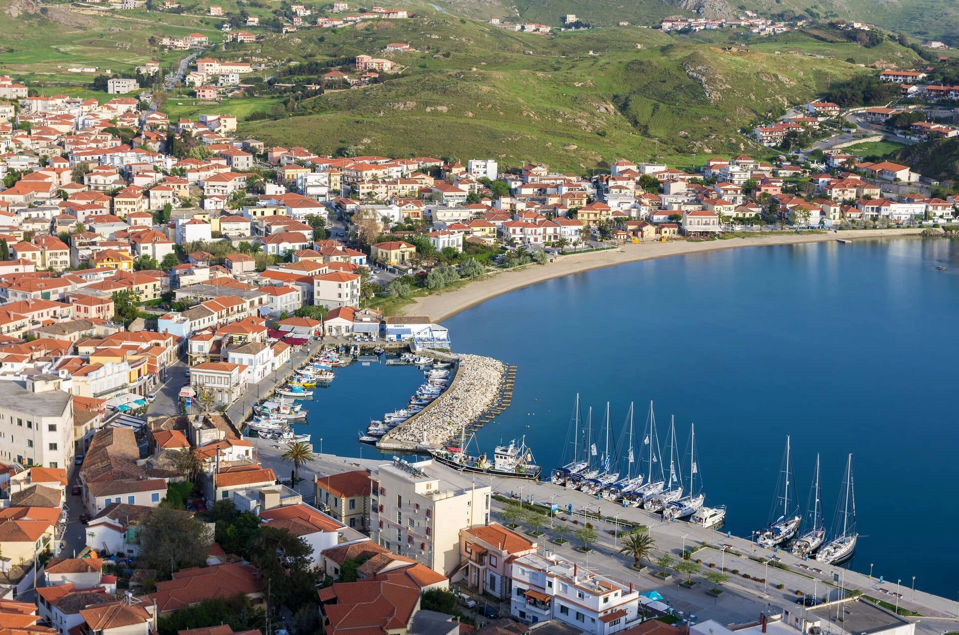 Lemnos – færgehavn og rejsemålsguide