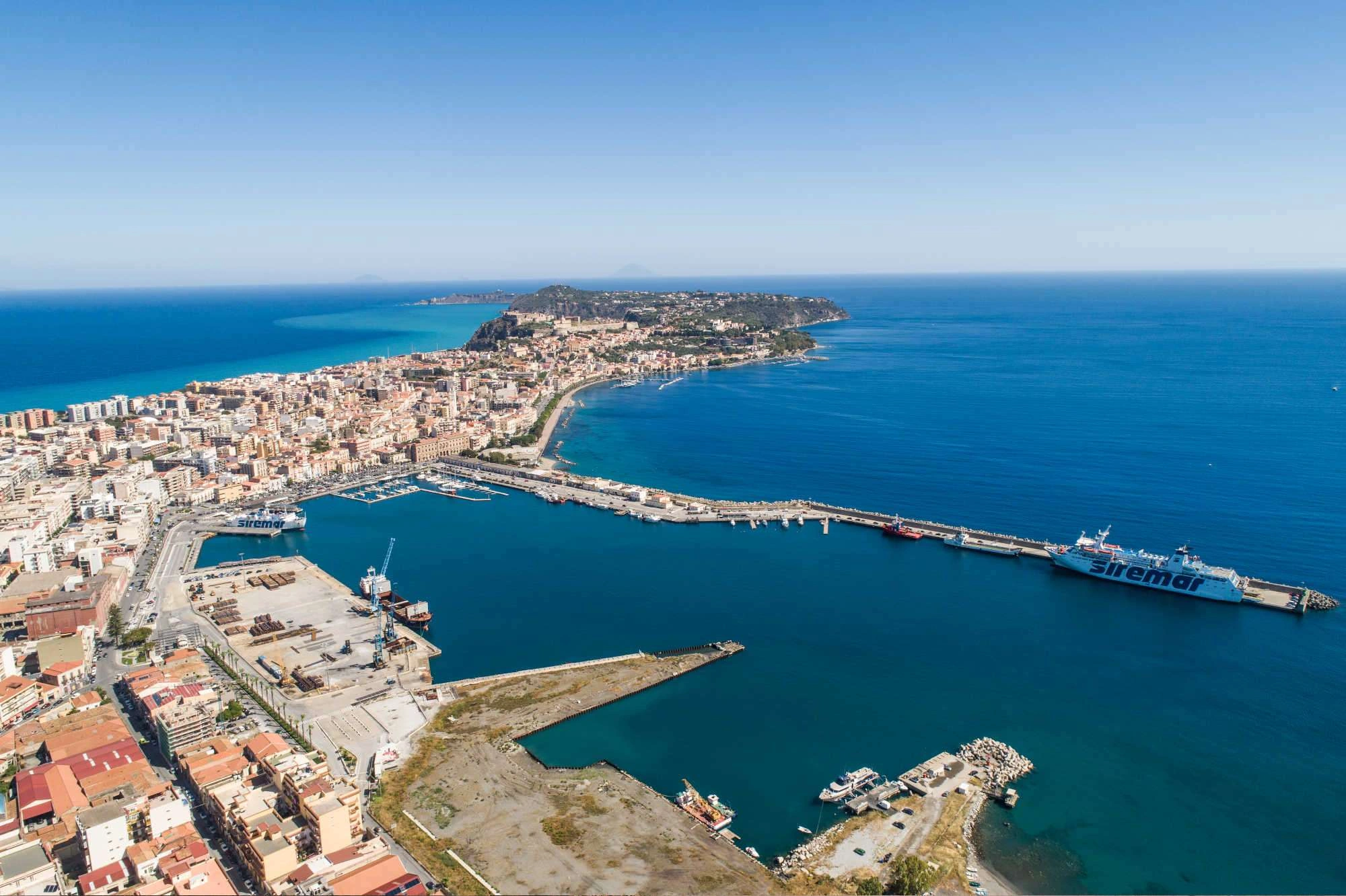 Milazzo – færgehavn og rejsemålsguide