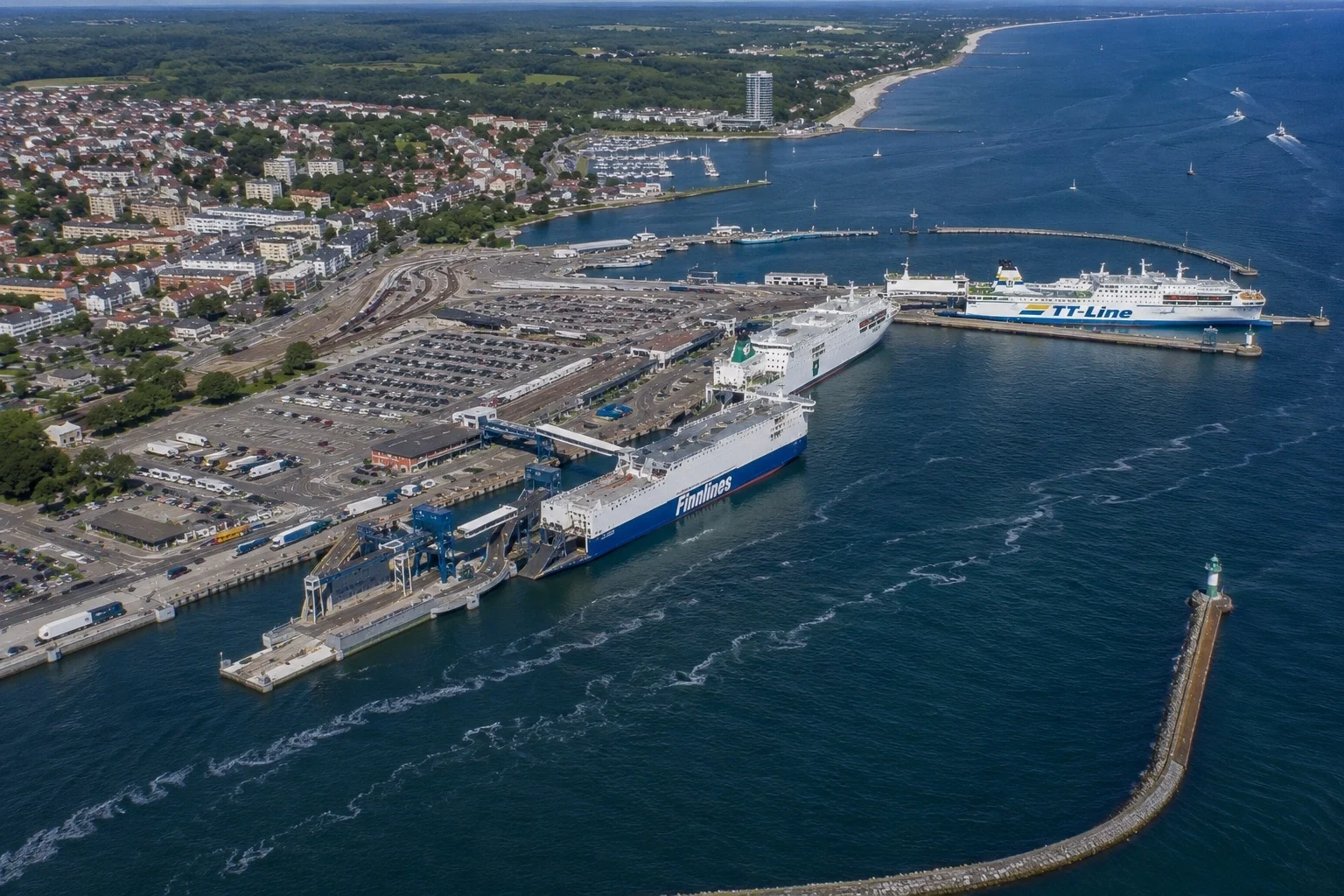 Færgerejse og havneinformation for Travemünde–Trelleborg